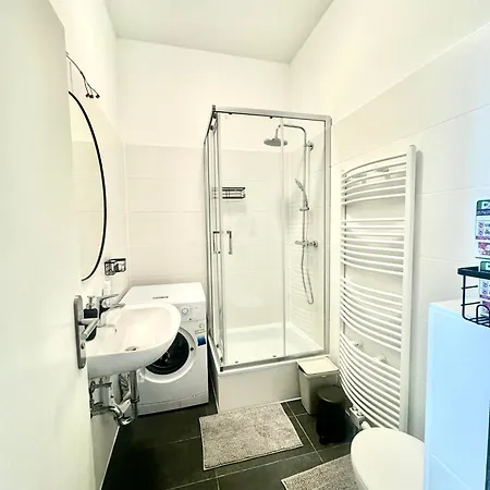 Red Stone Apartment Berlin